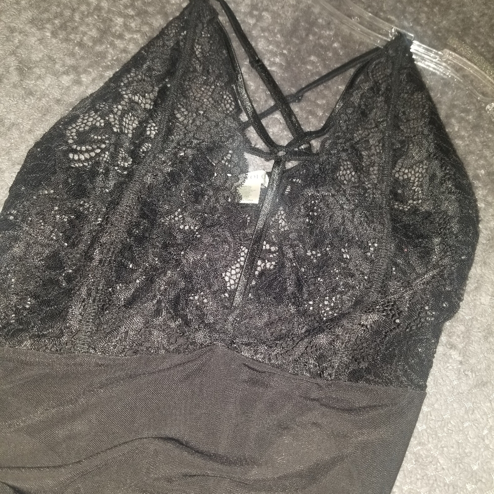 Lingerie bodysuit